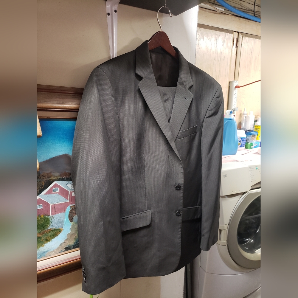 Kenneth Cole Reaction Luxury Suit